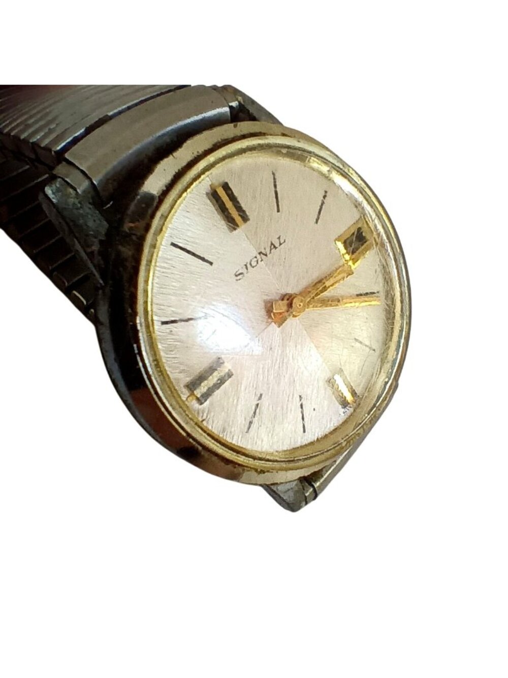 Swiss Made Vintage Signal Mens Watch Stainless Steel Back With Date Feature